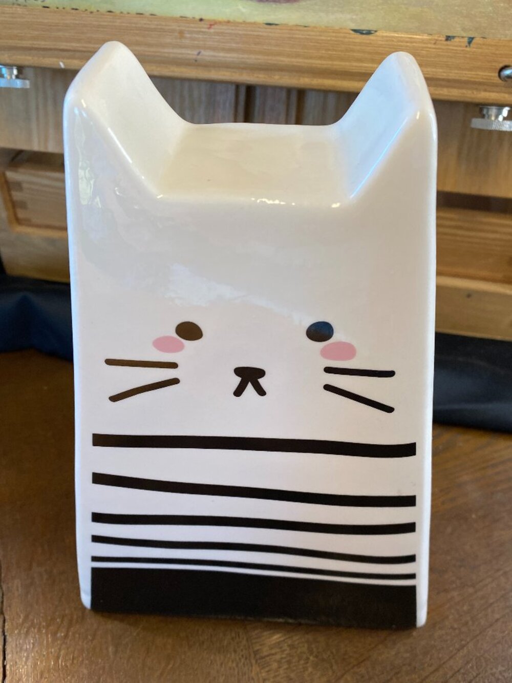 Black and White Striped Ceramic Kitty Cat Money Coin Bank Meow 🐈‍⬛ - Picture 8 of 9